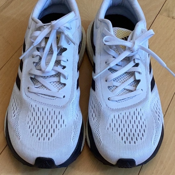 Adidas - white Response Boost LT running shoes, men’s size 7 - Picture 10 of 16
